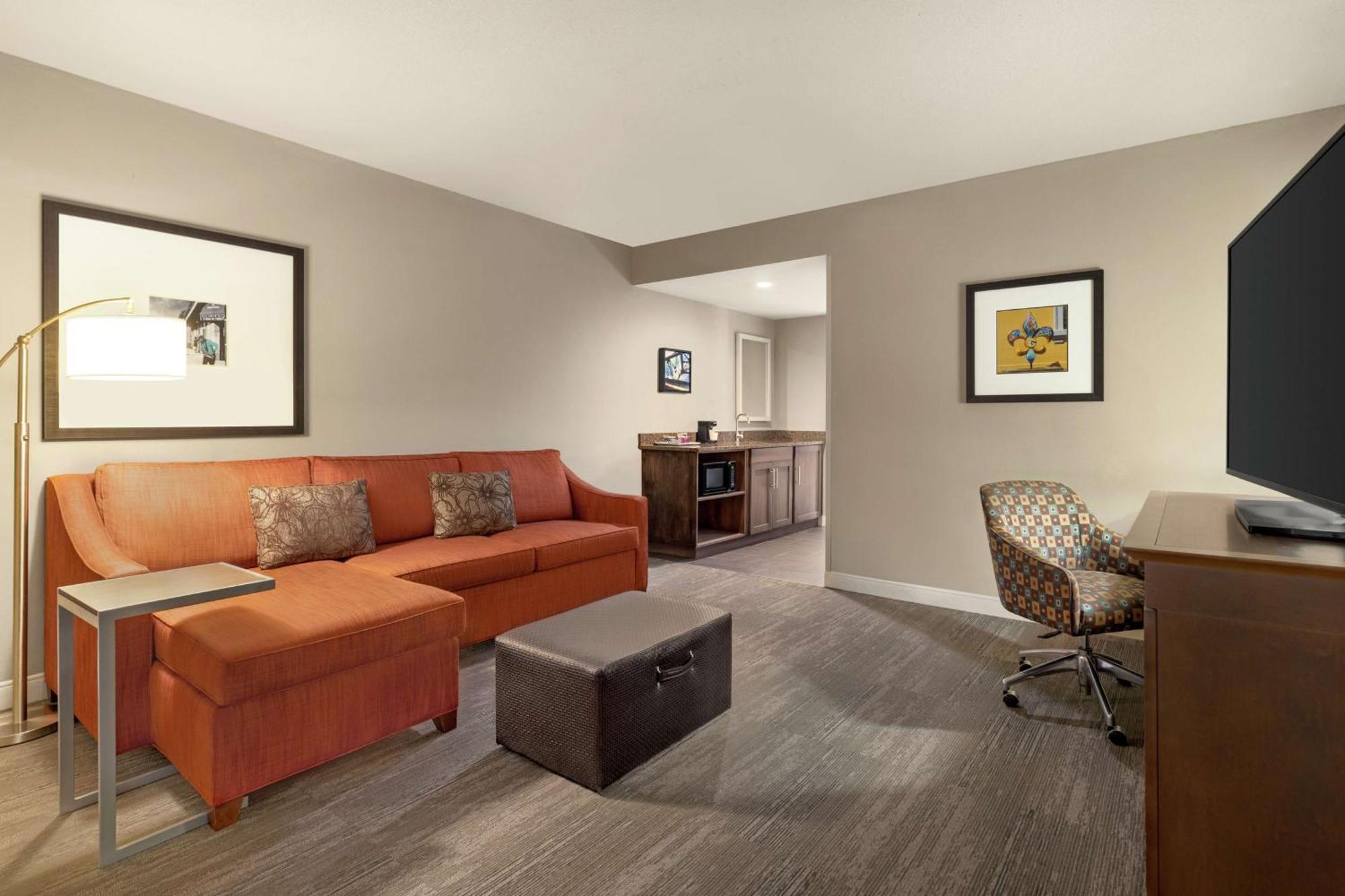 Hampton Inn And Suites New Orleans Convention Center Exterior foto