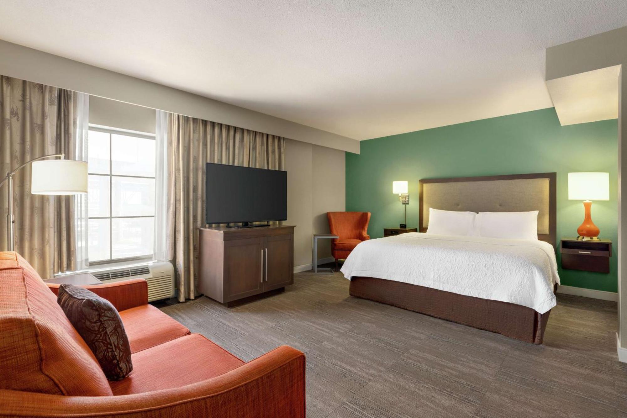 Hampton Inn And Suites New Orleans Convention Center Exterior foto